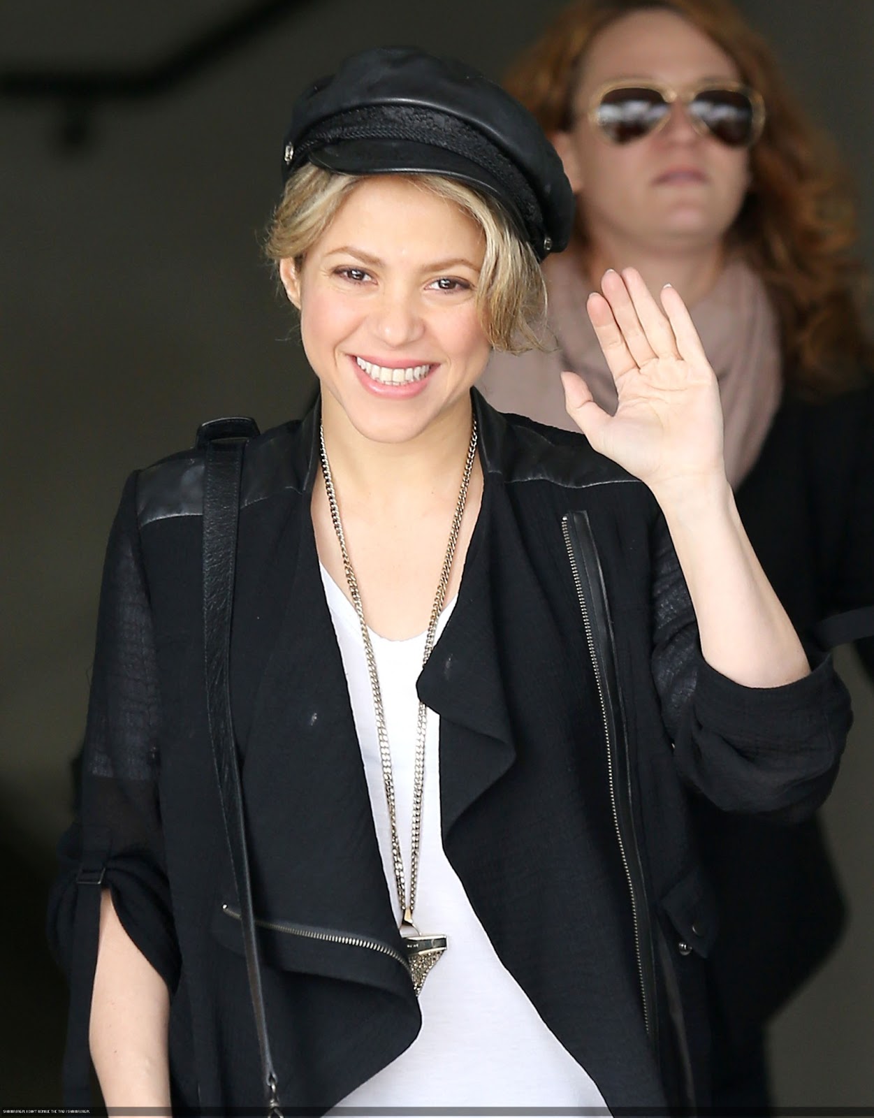 Shakira La Quiero A Morir: Shakira llegando al Hotel de Paris - Hoy 27