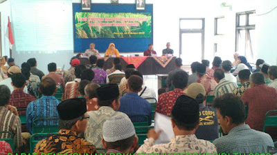Rapat Penyusunan RDKK Pupuk Bersubsidi Tahun 2019 di Aula Kecamatan Pituruh