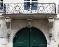 Balcon du 368 rue Saint-Honoré à Paris