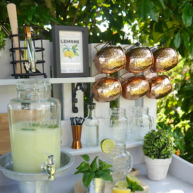 DIY Farmhouse Outdoor Bar