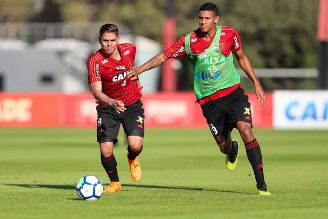 Denilson rasga elogios para Soteldo e vê Santos no caminho certo após  vitória contra Flamengo 