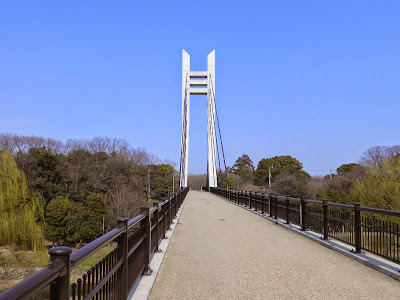 山田池美月橋