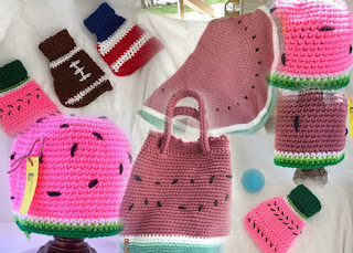 Knit watermelon accessories