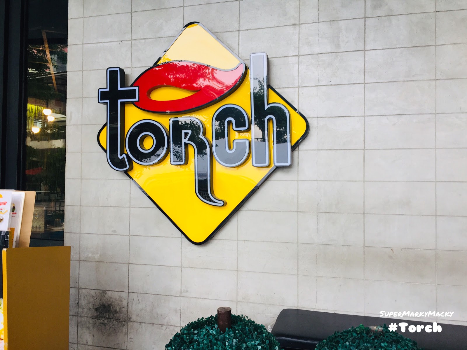 SuperMarkyMacky Short Restaurant Review Torch (Circuit Makati)