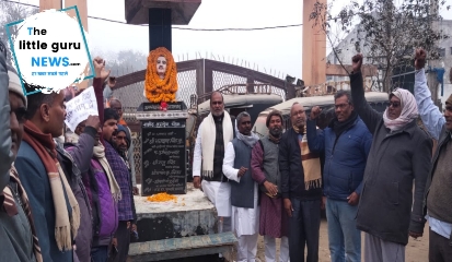 अमर शहीद जगदेव प्रसाद की समारोह पूर्वक मनाई गई जयंती अमर शहीद जगदेव प्रसाद की समारोह पूर्वक मनाई गई जयंती