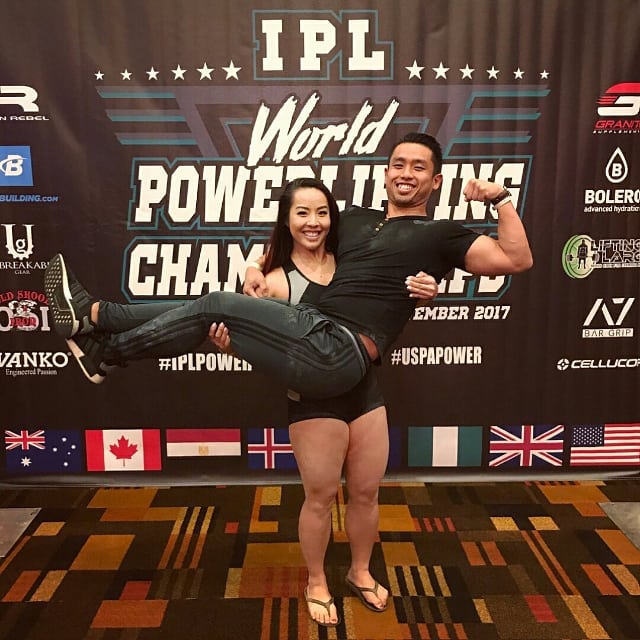 woman cradle carry man THE WORLD OF LIFT AND CARRY