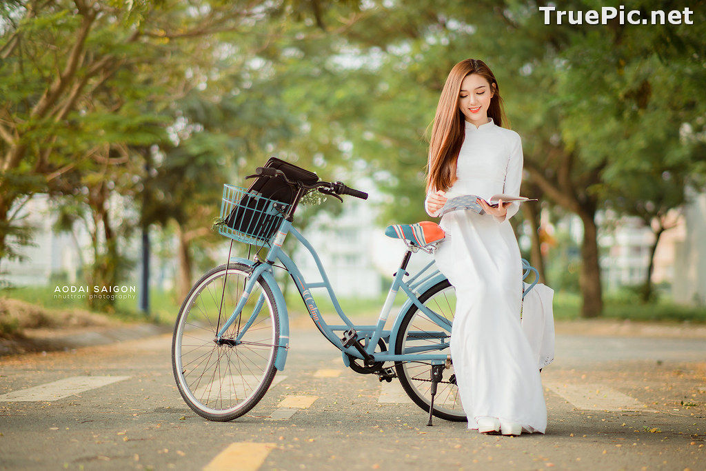 Image The Beauty of Vietnamese Girls with Traditional Dress (Ao Dai) #5 - TruePic.net - Picture-54
