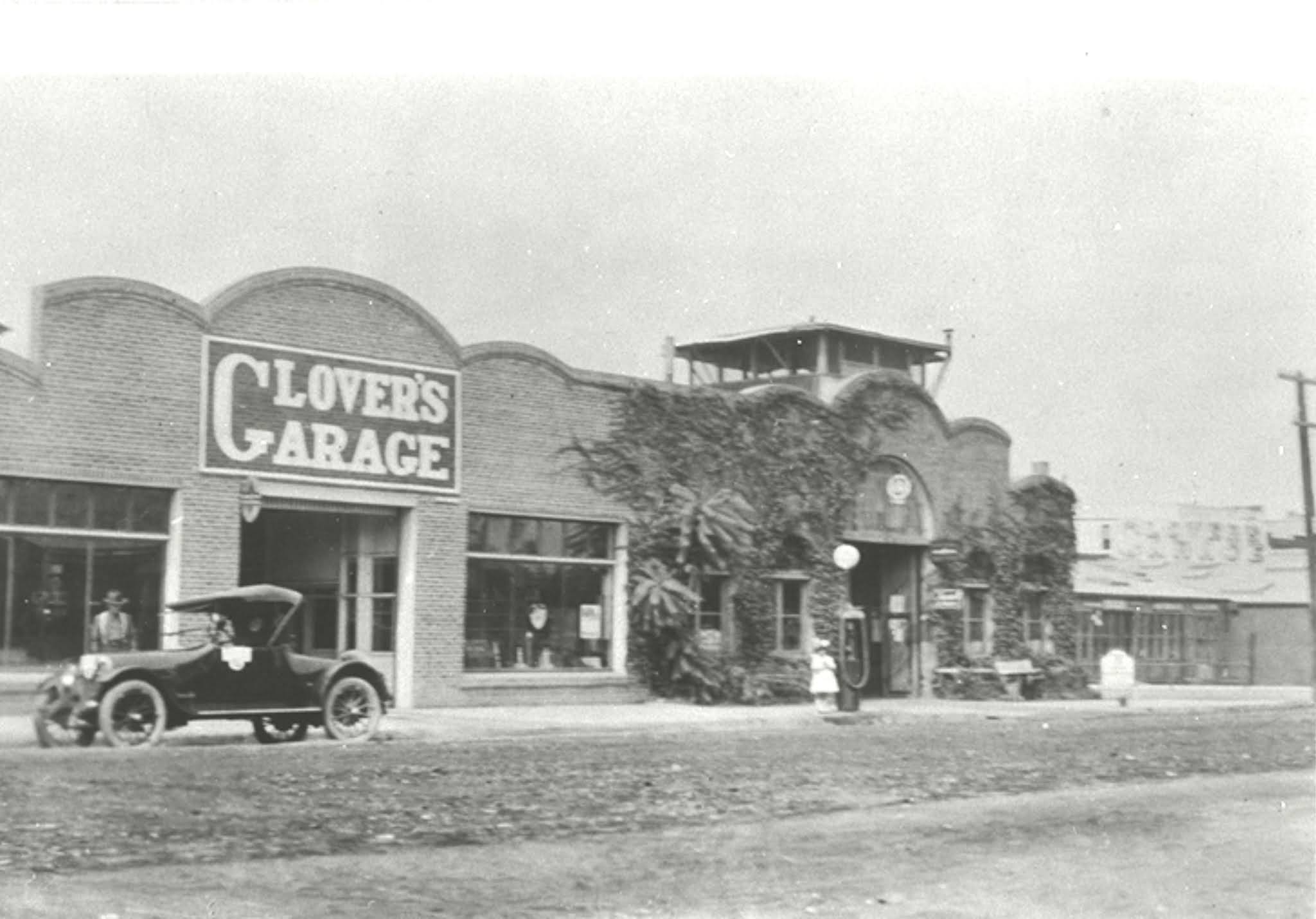 Exploring Shasta County history by Jeremy M. Tuggle HARRY WARD GLOVER AND THE GLOVER HOUSE OF