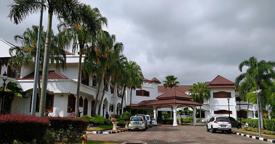 Rumah Ketua Menteri Melaka / Malaysiakini Km Melaka Enggan Tinggal Di