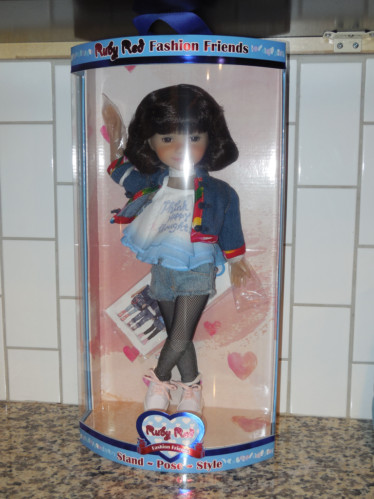 fashion friends dolls