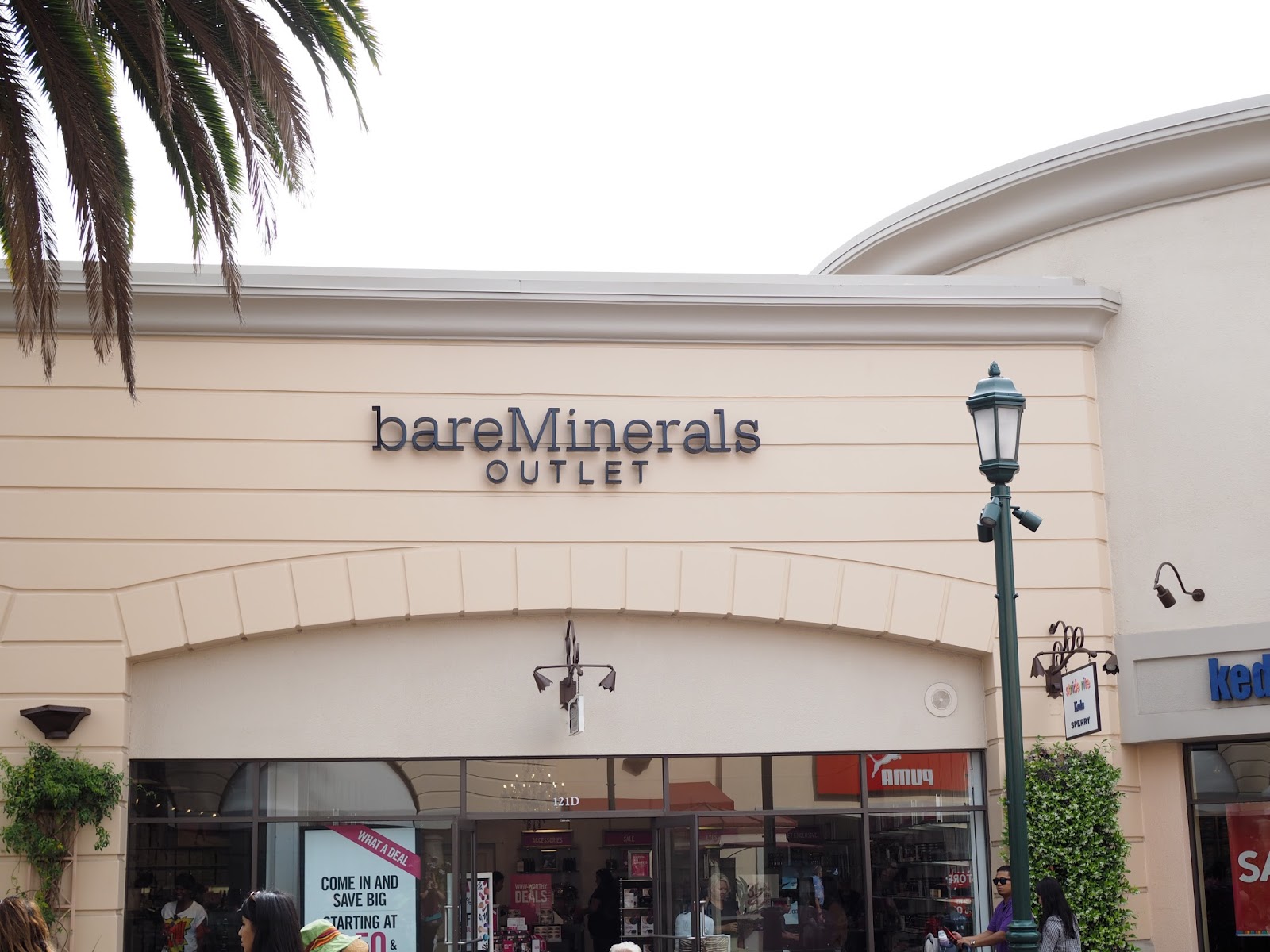 Mother/Daughter Shopping Day at Carlsbad Premium Outlets | 'A Casarella