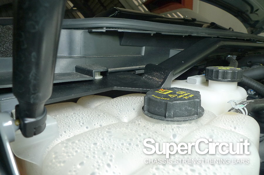 SUPERCIRCUIT CHASSIS STRENGTHENING BARS Ford Ranger Raptor Front