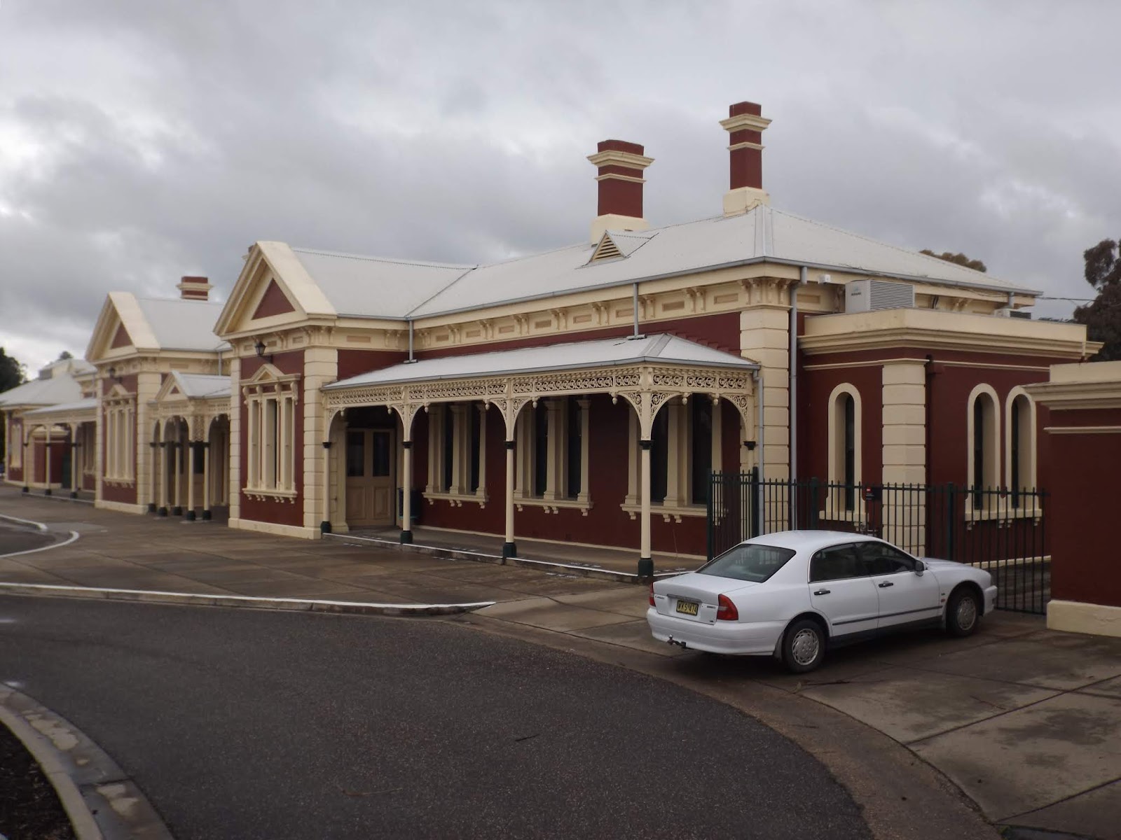 Building Wagga Wagga Wagga Station Building introduction
