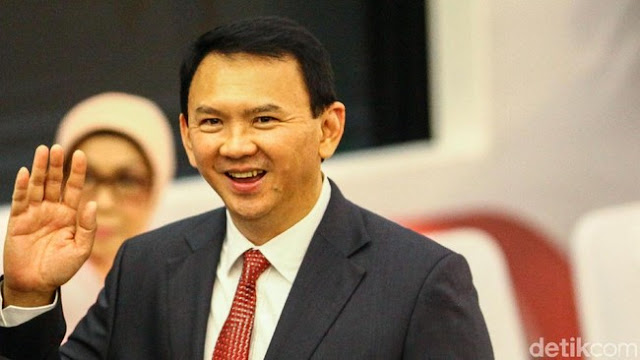 Respons Ahok Disinggung Fadli Zon 'Apa Hebatnya Dia?' Respons Ahok Disinggung Fadli Zon 'Apa Hebatnya Dia?'