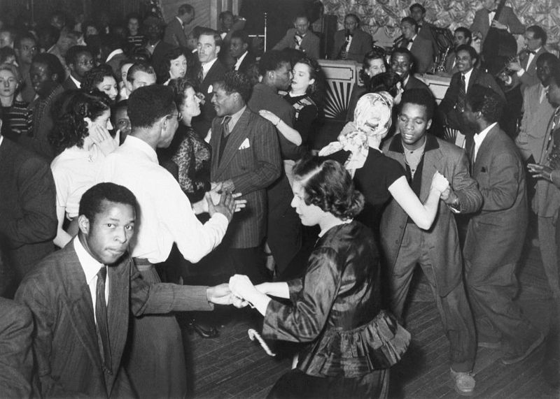 Fascinating Vintage Photos Capture Jazz Club Scenes and Style of Bygone ...