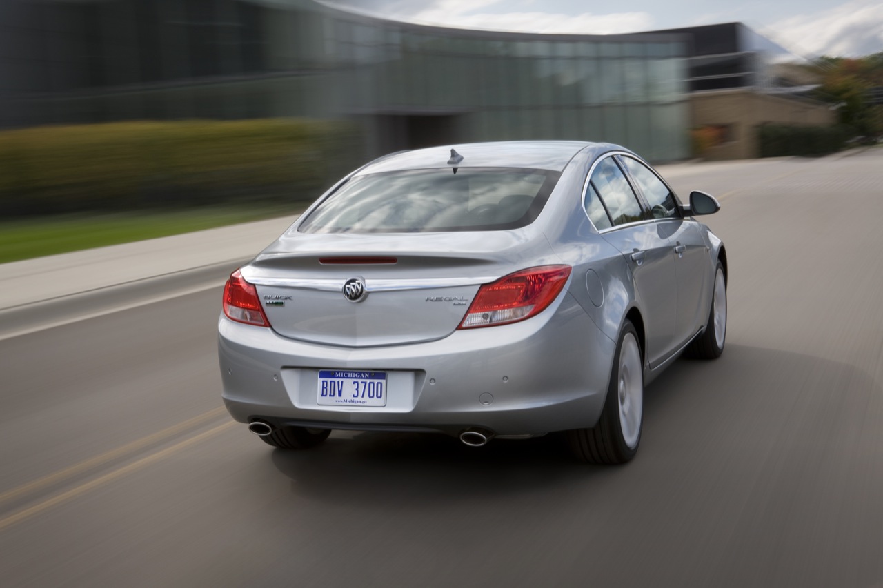 2011 Buick Regal CXL Review