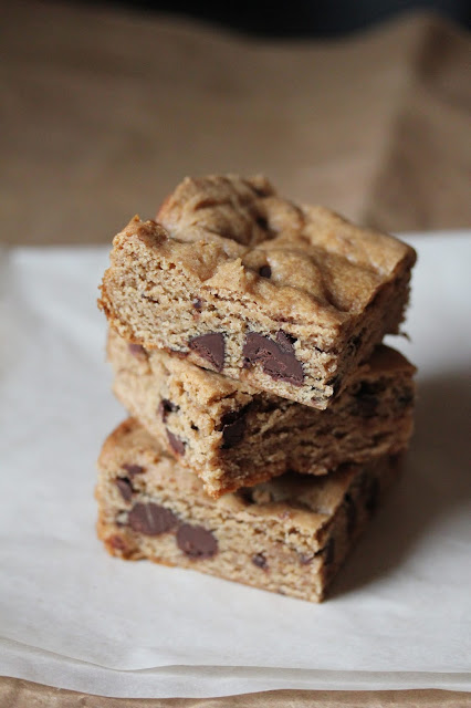 Vegan Peanut Butter Chocolate Chip Cookie Bars