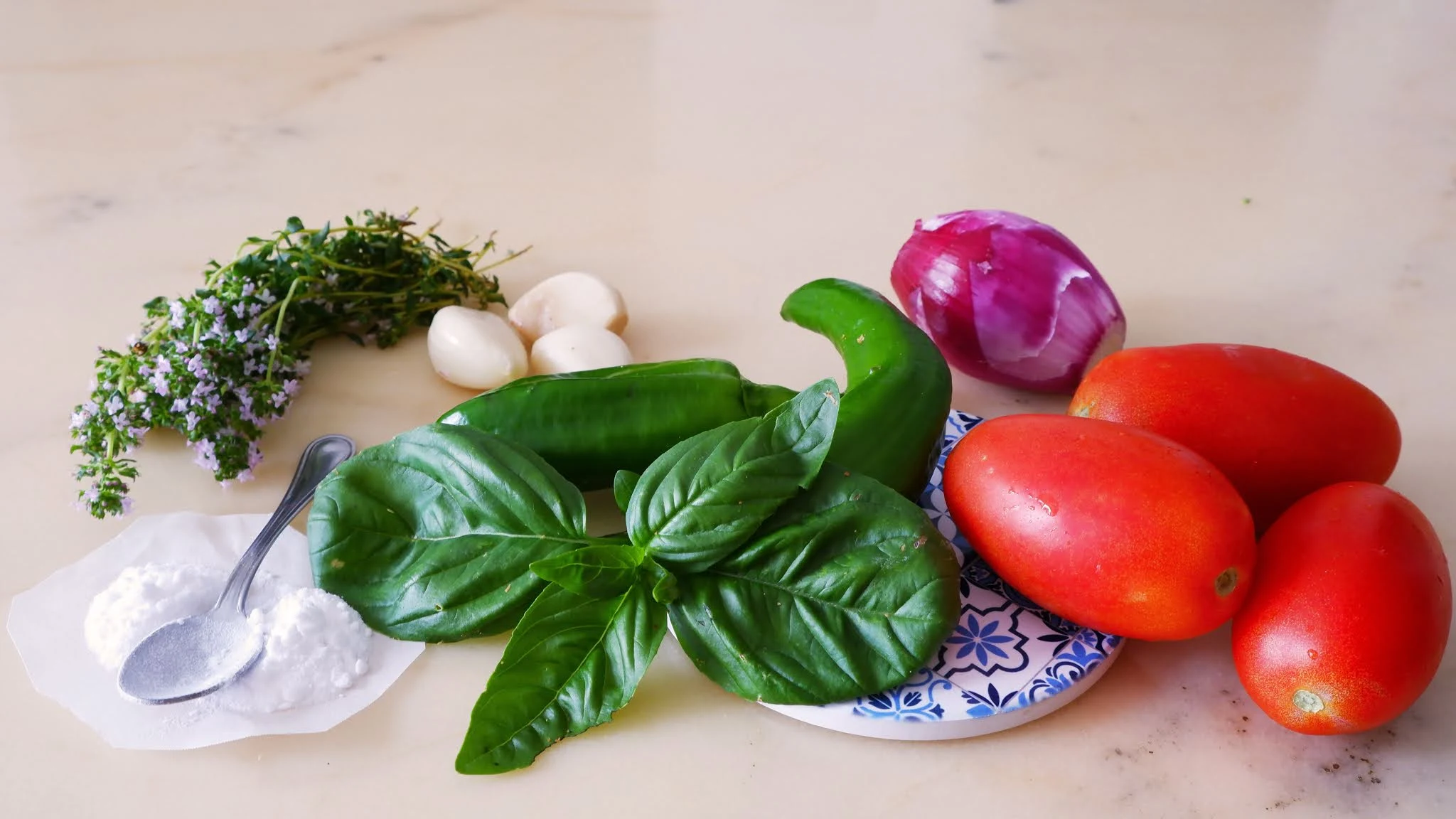 Comment conserver la sauce tomate sans congélation ni stérilisation