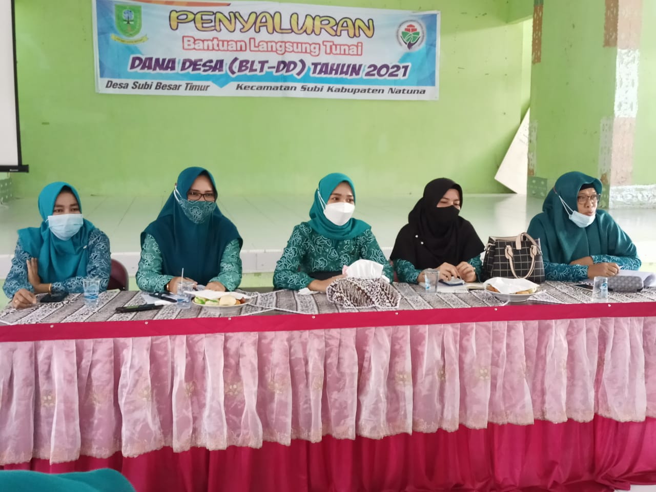 Ketua TP PKK dan Pokja PKK Kabupaten Natuna Melakukan Kunker ke Kecamatan Subi Ketua TP PKK dan Pokja PKK Kabupaten Natuna Melakukan Kunker ke Kecamatan Subi