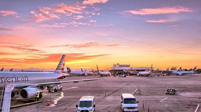 busiest airports in india,busiest airports in  the india,busiest airports of india, list of busiest airports in india,busiest international  airports in india,top 10 busiest airports in india, top 20busiest airports in india,top 5 busiest airports in india,first busiest airports in india,busiest airports in india 2020, busiest airports in india by passenger traffic busiest airports in the india,