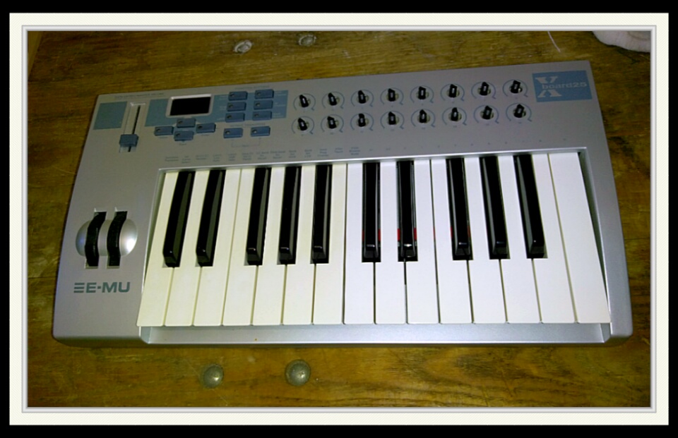 Removing Yellowing from Midi Keyboards.