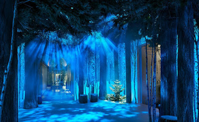 Claridge's Unveils 2016 Christmas Tree Designed By Jonathan Ive and Marc Newson
