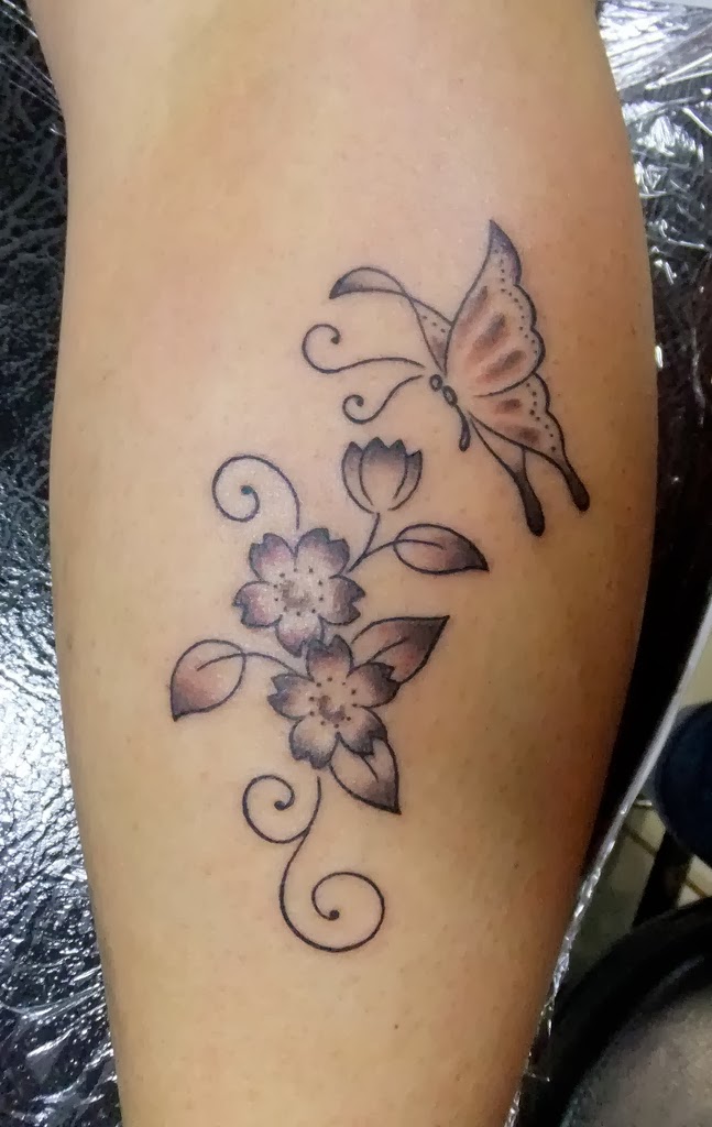 Butterflies And Flowers Tattoo Designs Tattoo Gallery Designs