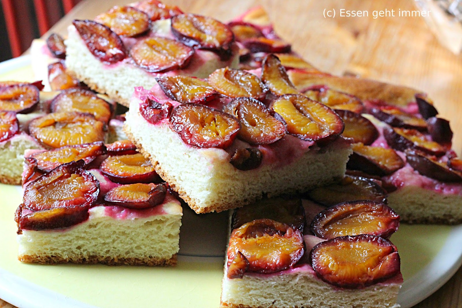 Essen geht immer: Omas Pflaumenkuchen vom Blech