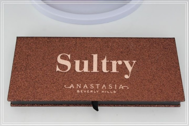 SULTRY ANASTASIA BEVERLY HILLS