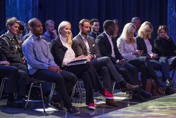 Crown Prince Haakon of Norway and Crown Princess Mette-Marit of Norway attended a panel on youth, education and entrepreneurship. That panel was the first of planned four panels also called VIBROdebatten