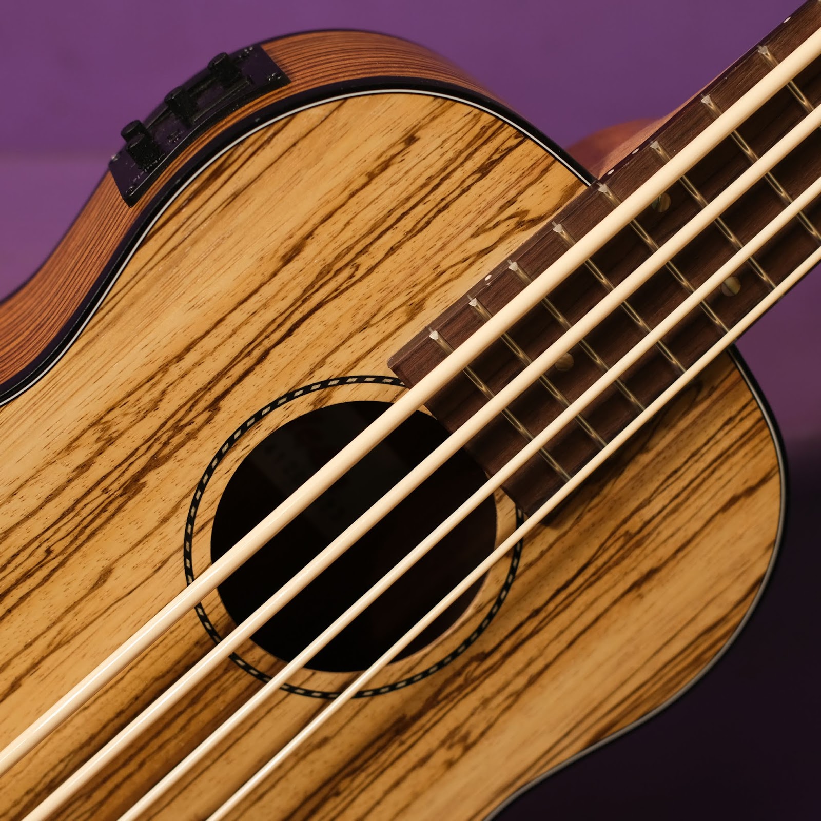 2010s Hadean UKB22 Ukulele Bass