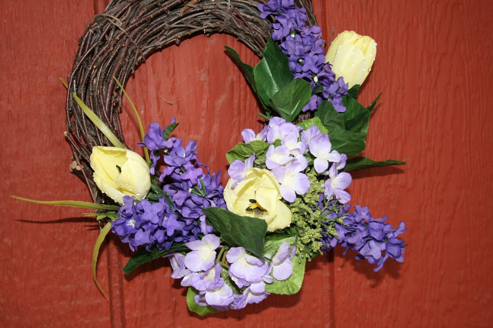 Amy's Creative Pursuits How to Make a Spring Wreath in Minutes
