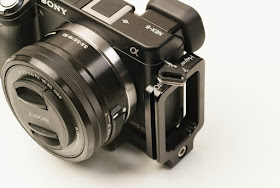 Hejnar Photo SN-6 modular L bracket on Sony NEX-6 ILC camera