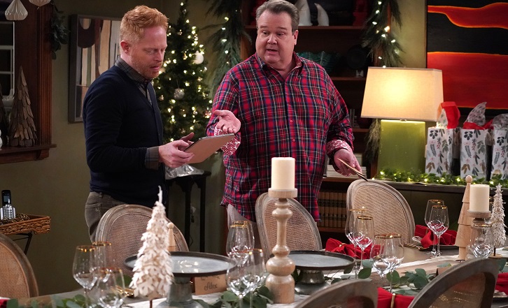 Modern Family - Episode 11.09 - The Last Christmas - Promotional Photos + Press Release