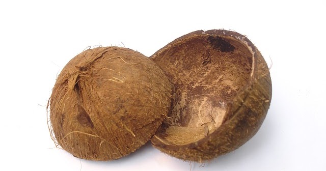 Tutorial Cara Pembuatan Egrang dari Tempurung Kelapa | Levi Punya Mainan