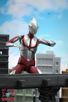 S.H. Figuarts Ultraman (Shin Ultraman) 30