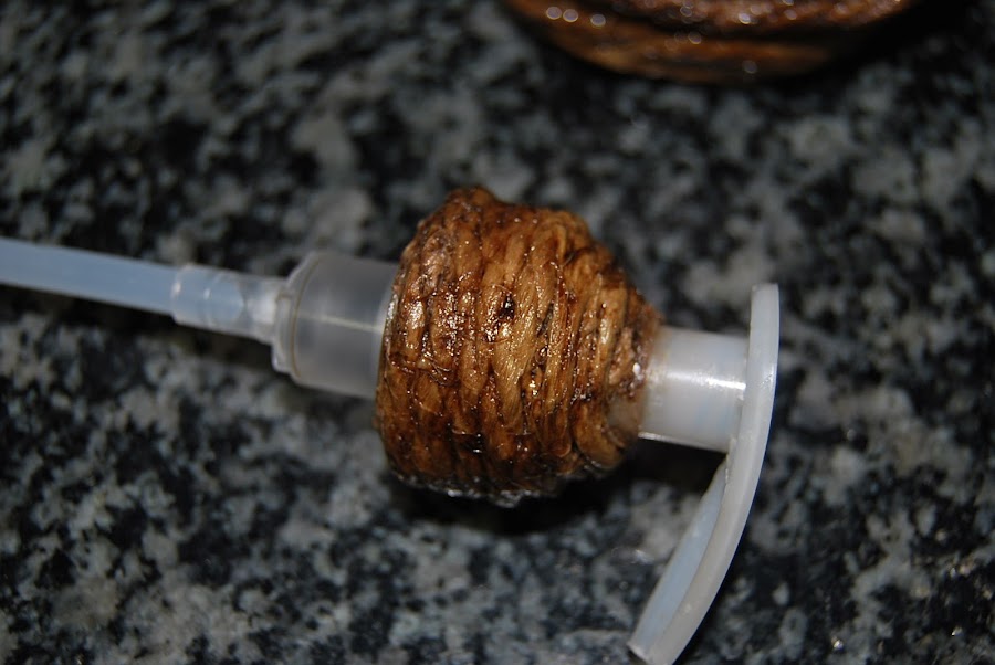 Como reciclar y reutilizar un bote de gel con dosificador.