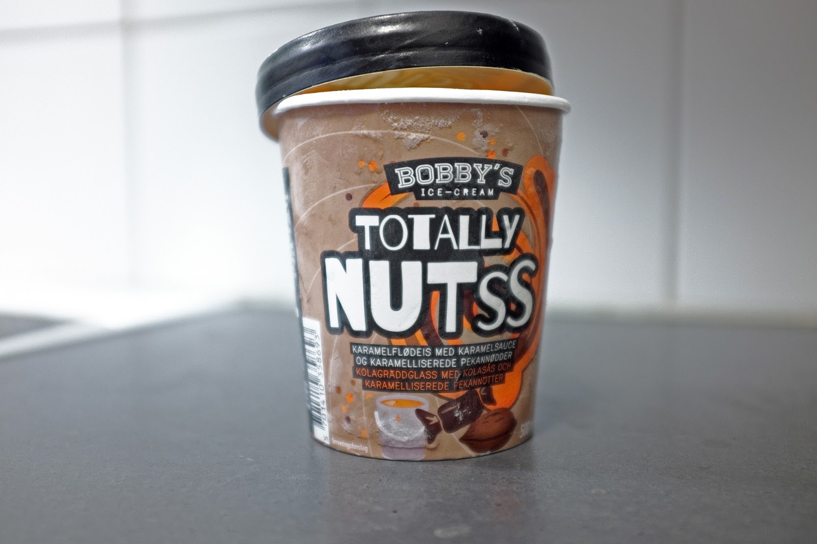 Glassgurun Recension Bobby's Ice Cream Totally Nutss