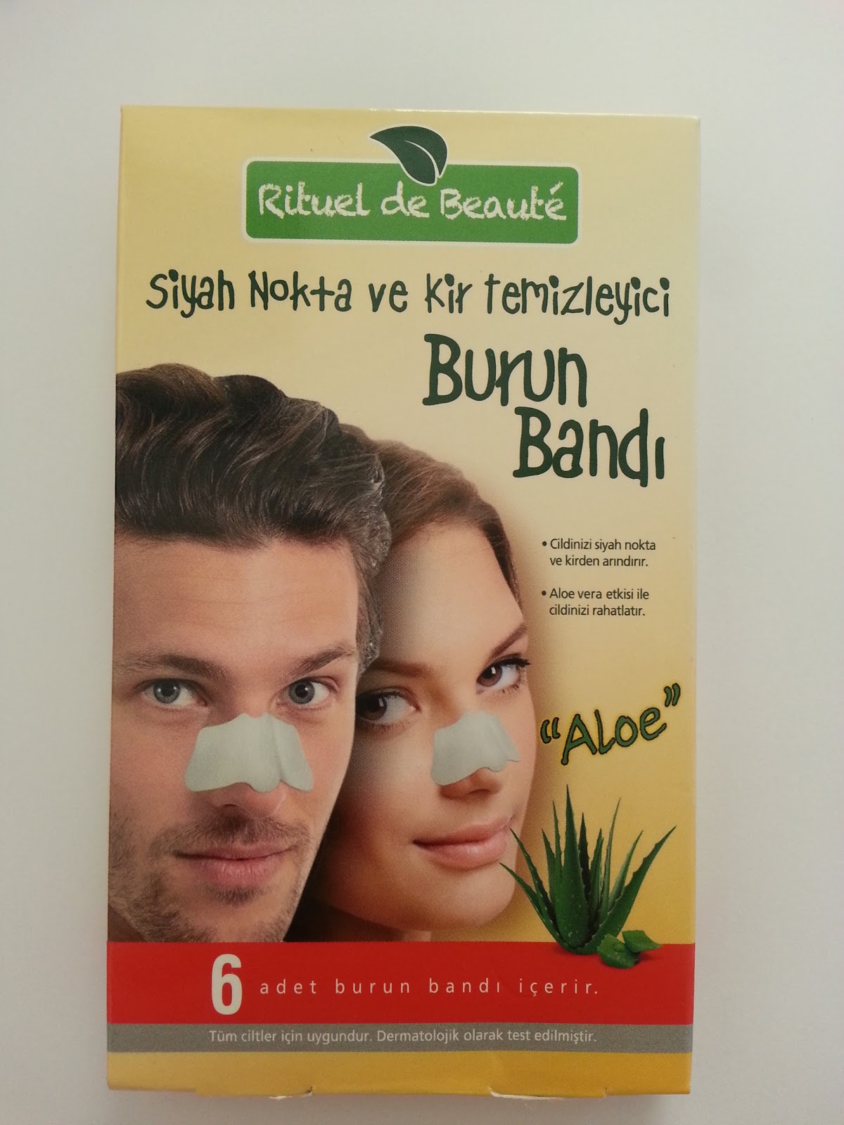 Evde Siyah Nokta Bandı Yapımı.. (Çok Etkili) Evde Siyah Nokta Bandı Yapımı.. (Çok Etkili)