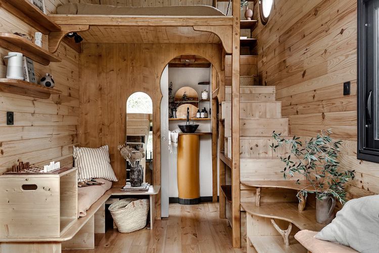 12 Inspiring Tiny House Interiors - How to Decorate a Tiny Home