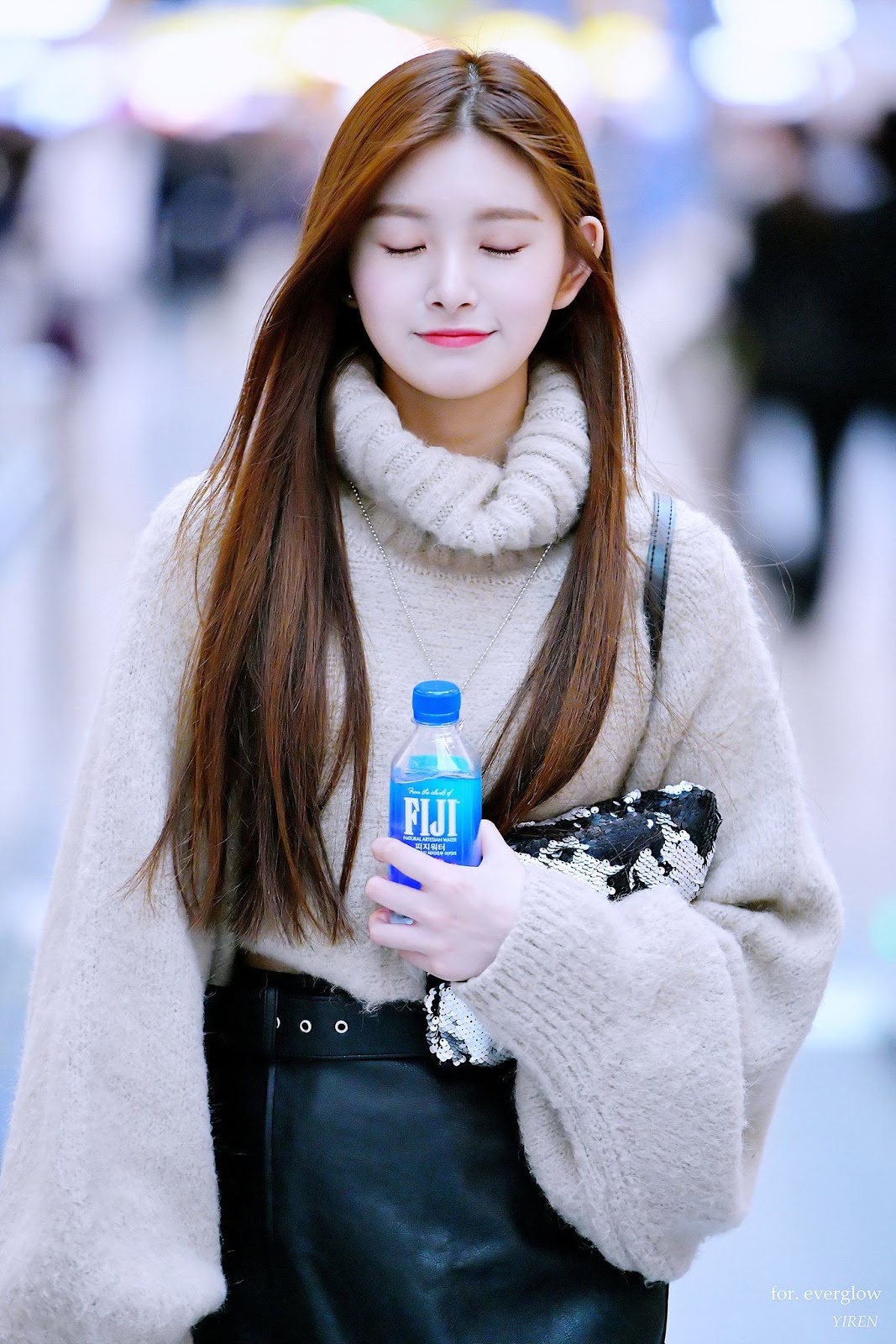 Gallery - Korean idol K-pop - Yiren EVERGLOW - P11