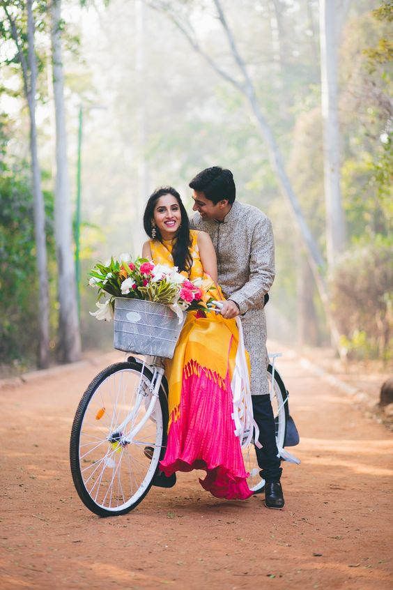 Must Try Pre Wedding Photoshoot Ideas on Pinterest 2019