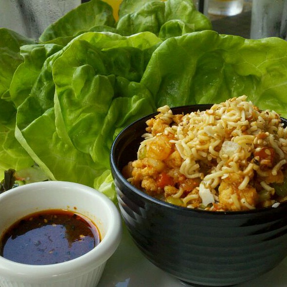 Economic Eats in Las Vegas Kona Grill Dishes Up Happy Hour Specials