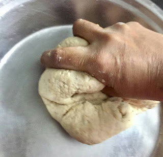 onion-stuffed-paratha-step-2(2) onion-stuffed-paratha-step-2(2)