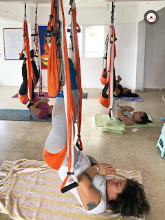 cursos yoga aéreo