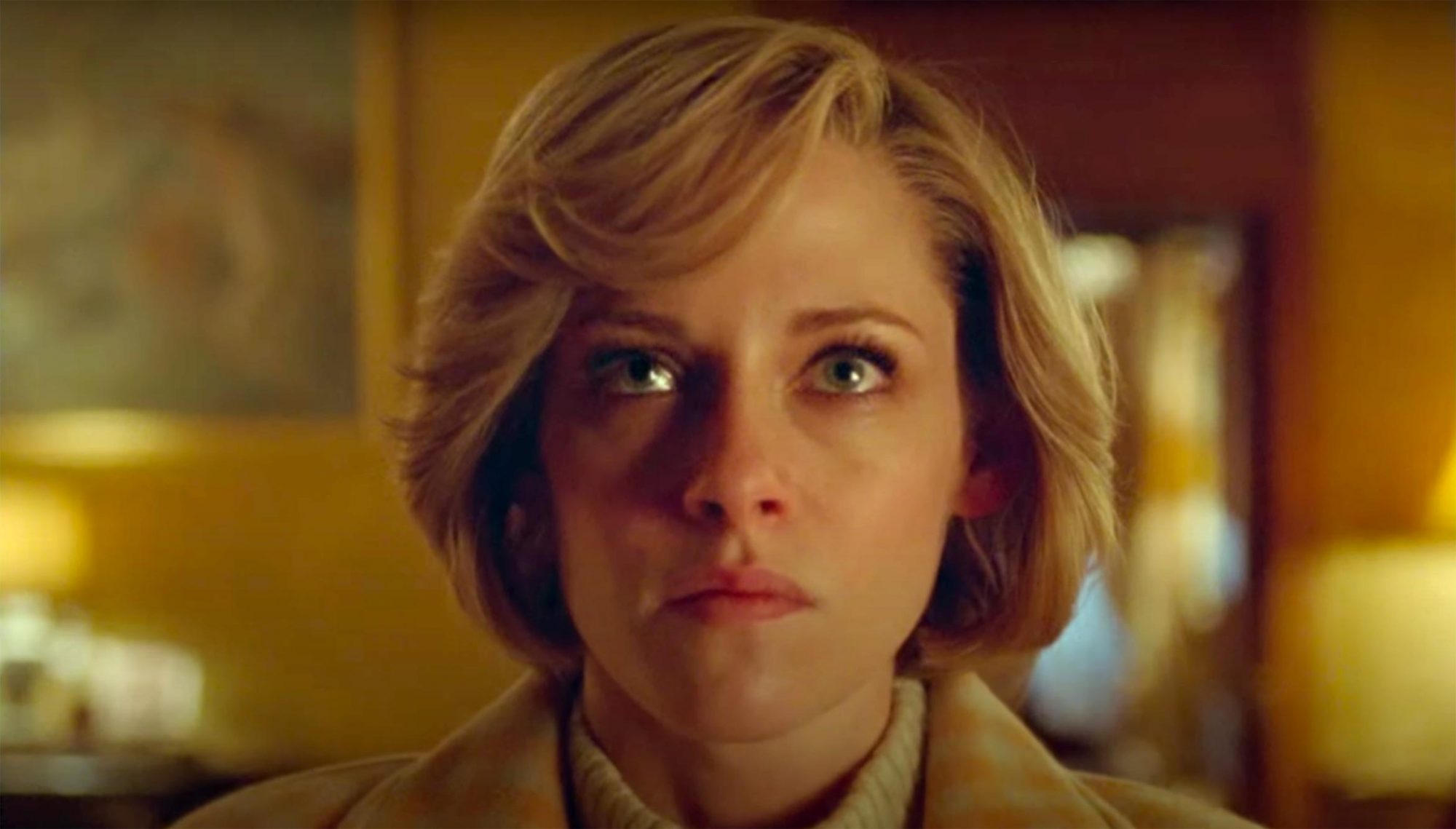 Spencer Kristen Stewart retrata a Princesa Diana no primeiro trailer