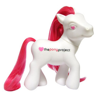 Pony-Project-White-Exclusives-2005-MLP-G3-1.jpg