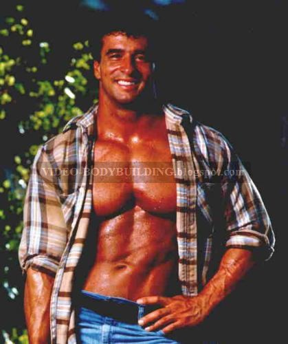Rick-Valente-video-bodybuilding.blogspot.com.jpg