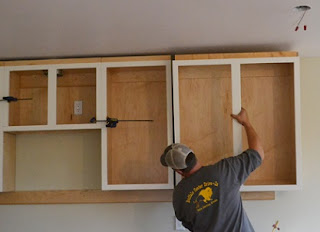 installing cabinets