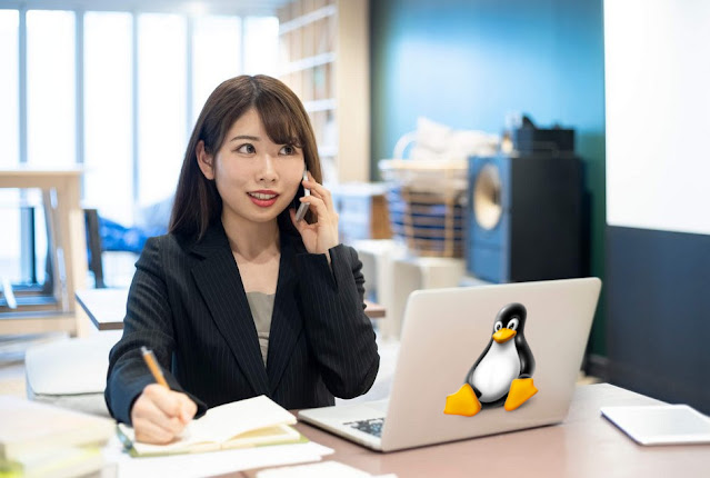 karyawan kantor menggunakan linux